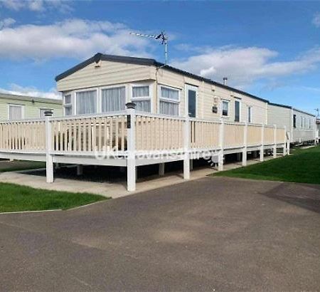 Lets Go Caravans Chapel Saint Leonards Exterior photo